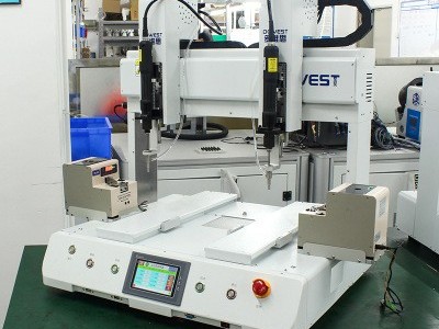 哪家自動擰螺絲機可以自動識別漏鎖、漏送問題？-堅豐股份